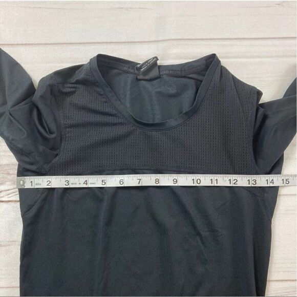 Nike HyperCool Black Lightweight Training Short Sleeve Athletic Top Size XS - Picture 7 of 8